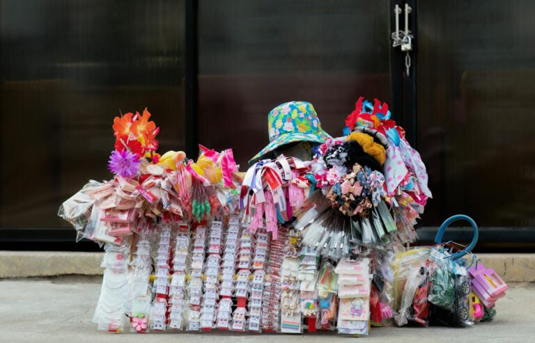 Cheapest Flight Booking Hacks: Save Money on Your Next Trip